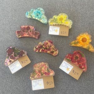 #197 Pressed Flower Claw Hair Clip